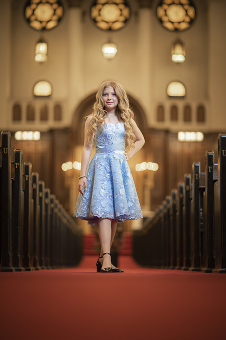 Mitzvah photographer in Montreal, Quebec